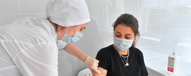 В Севастополе ввели обязательную вакцинацию для госслужащих