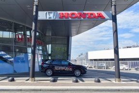 Стала известна причина остановки двух заводов Honda в Китае
