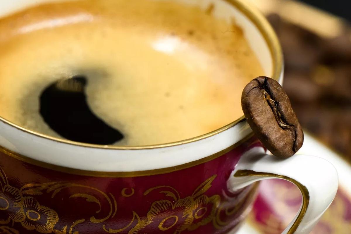 В Дубае установили рекорд: самая дорогая в мире чашка кофе за 57 тысяч рублей