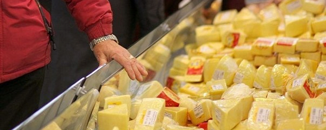 Эксперты из Курской области назвали сыром только 10 из 12 образцов продукта