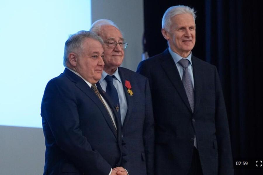 Форум природоподобных технологий в Москве: Новый уклад для энергетики, космоса и экологии