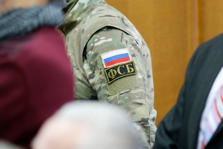 Силовики нагрянули с обыском в администрацию Калининграда