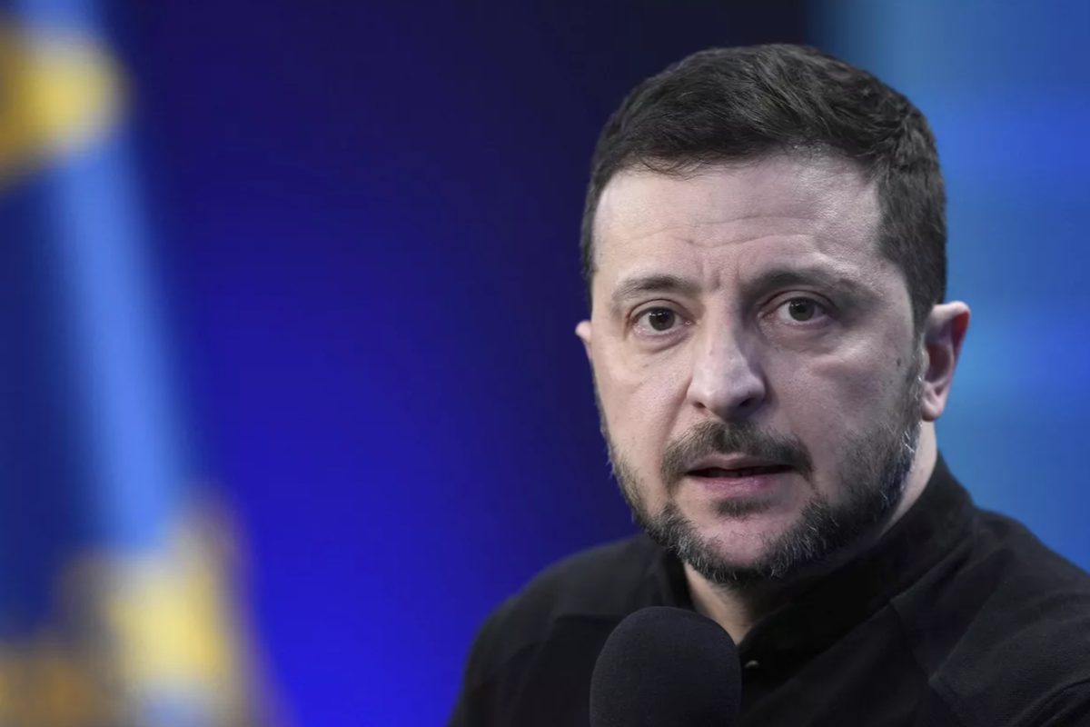 Зеленский предложил перемирие без условий: Кремль ранее настаивал на прочном мире