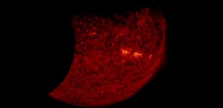 NASA впервые запечатлело на видео двойное солнечное затмение