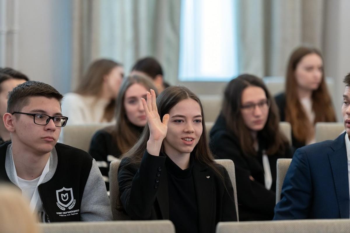 Абитуриенты в Томской области штурмуют колледжи: конкурс на популярные специальности достиг шести человек на место