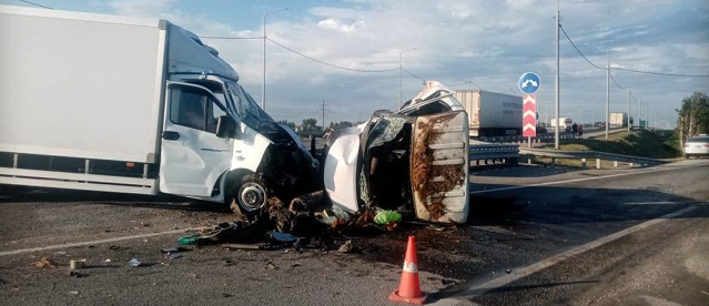 Под Омском произошла массовая авария с участием грузовиков