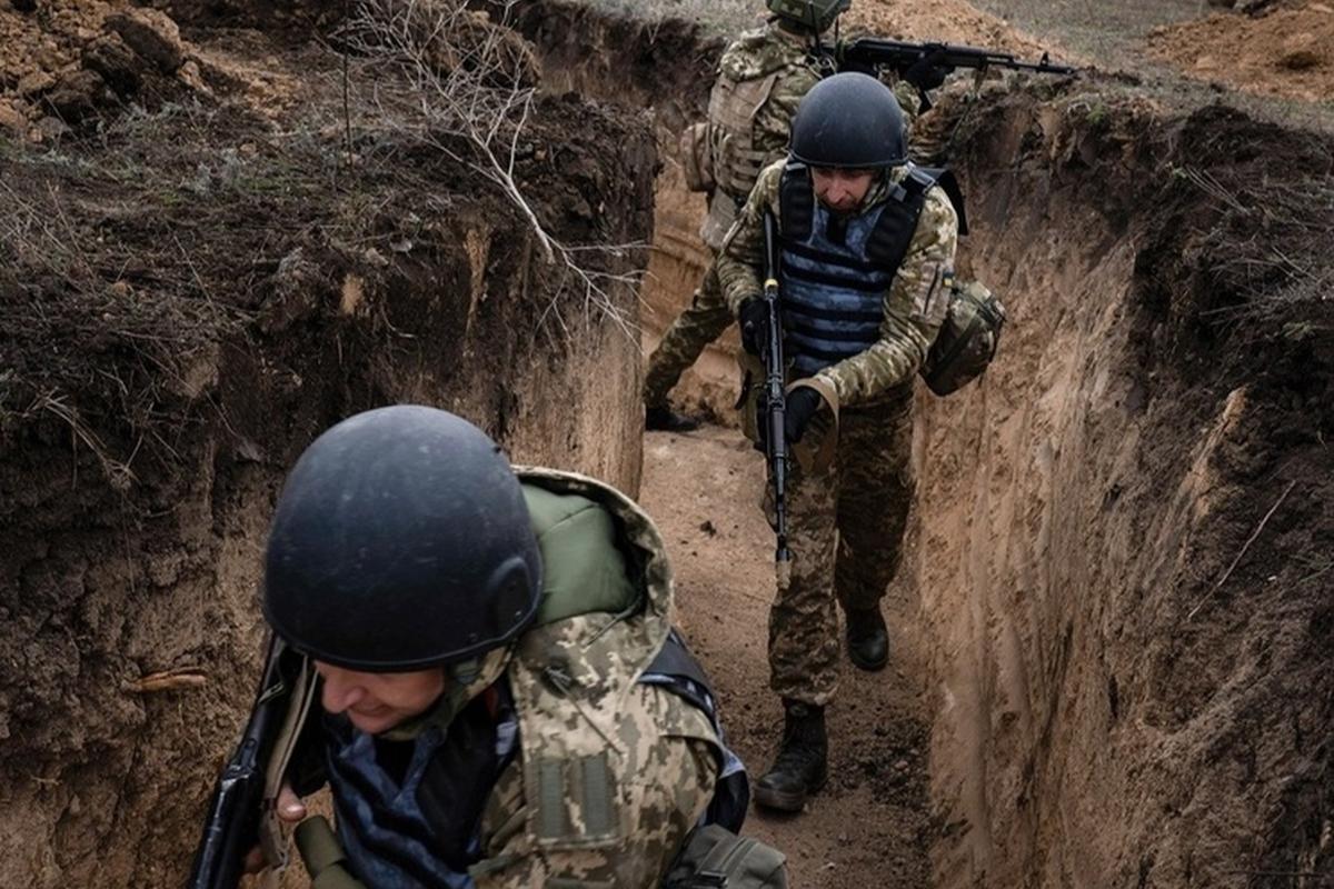 Генштаб ВСУ сообщил об отходе солдат из села Ровнополье «на более выгодные позиции»