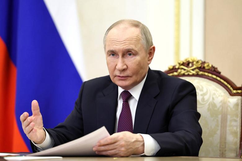 Путин подписал закон о бесплатном образовании для вдов погибших участников СВО