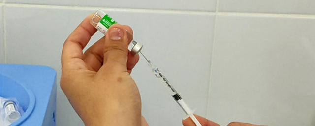 В Узбекистане сообщили о достатке вакцины от коронавируса