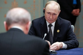 Ключевые партнеры отворачиваются от США, сближаясь с РФ и КНР