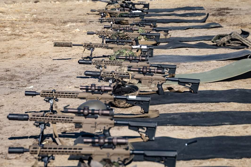 В МИД РФ заявили о контроле черного рынка оружия с Украины международной мафией