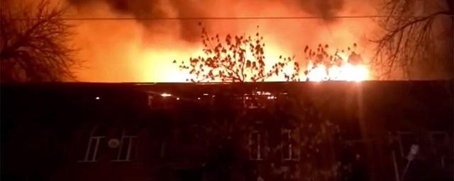 В Самаре горит доходный дом Челышева на площади 1,4 тыс. кв. м