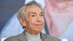 Телеведущего Юрия Николаева срочно госпитализировали из-за проблем с легкими