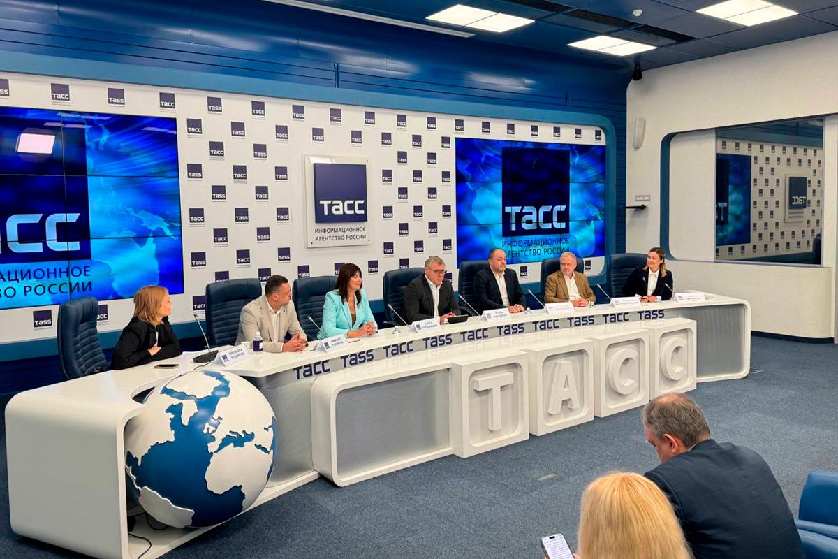 Игорь Бабушкин: Каспийский медиафорум за 10 лет стал значимым инструментом взаимодействия государств Прикаспия