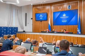 Спикер Заксобрания Сергей Ямкин: Ямальский парламент предложил изменить порядок предоставления маткапитала семьям из новых регионов