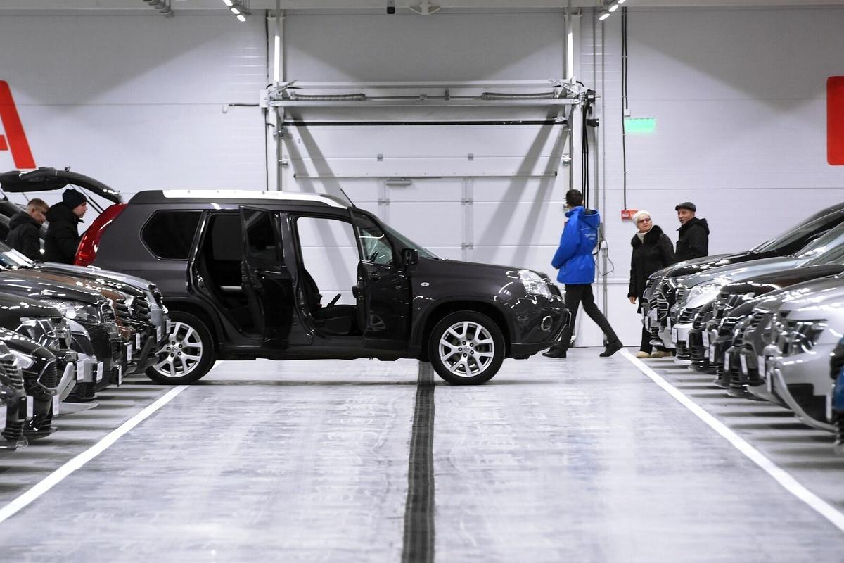 Российский авторынок преодолел 500 тысяч, но до уровня прошлого года далеко