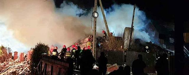 В Польше в результате обрушения жилого дома погибли пять человек