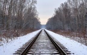 Алгоритмы против «человеческого фактора»: как ИИ меняет работу сортировочных станций