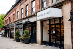 Во сколько обойдется изменения вывесок: эксперт назвала суммы от тысяч до миллионов