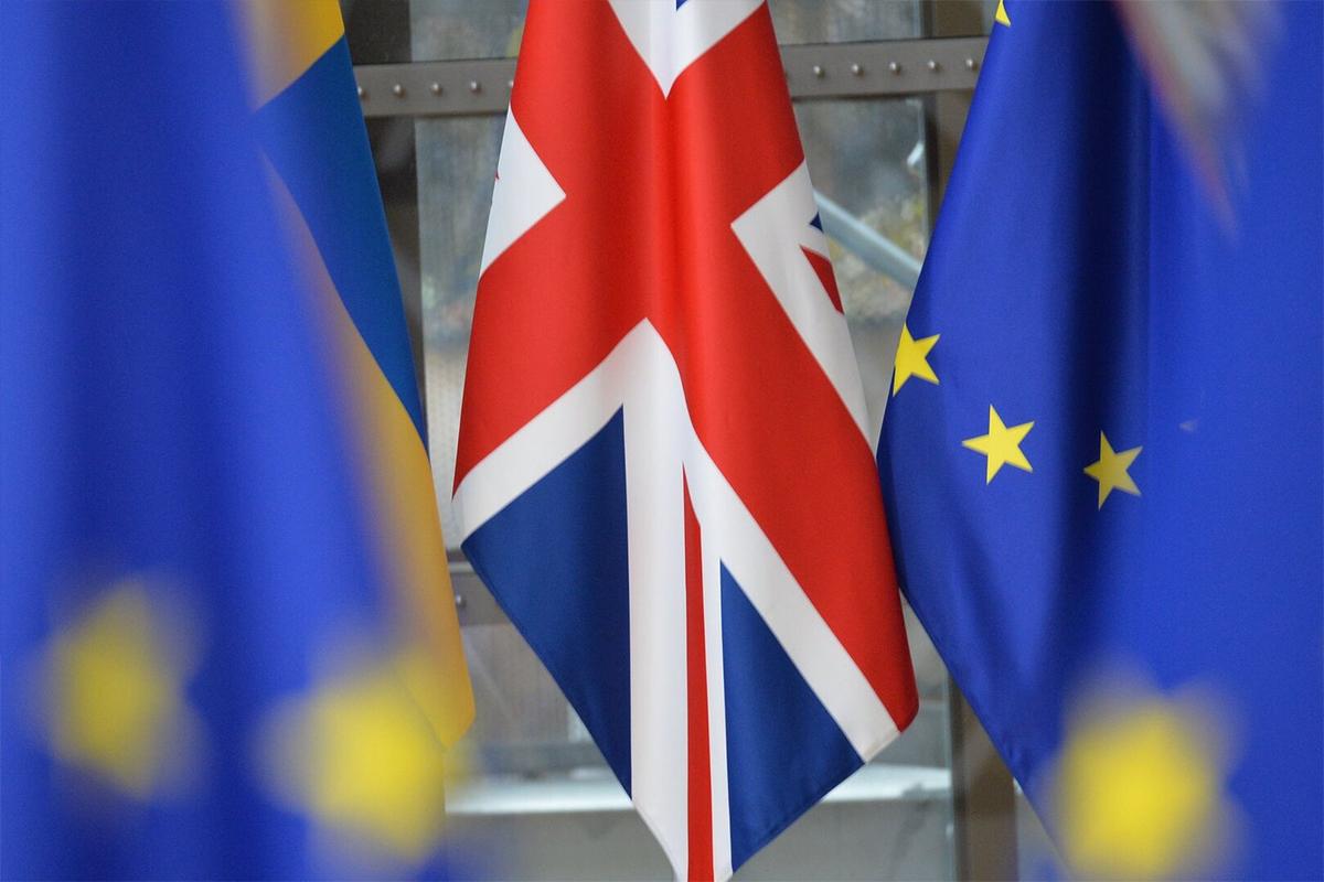 Брюссель и Лондон готовят пакт об обороне и безопасности