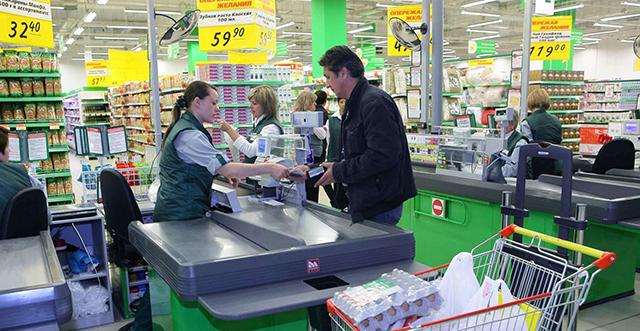 Россиян предупредили о новой схеме обмана на кассах супермаркетов