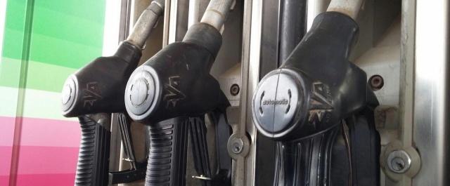 В Уфе на заправках увеличились цены на бензин