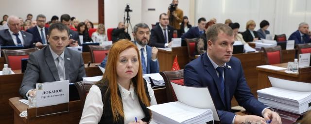 Парламент Хабаровского края поддержал гуманный запрет дельфинариев в стране