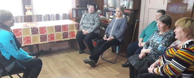 Клуб «Здоровье» в Бережковской библиотеке проводит занятия ЛФК