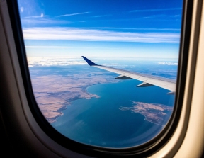 МИД опроверг слухи о невыплате страховок после крушения самолета AZAL