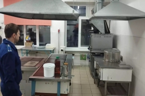 В Пензе возбудили уголовное дело после массового заражения школьников №78