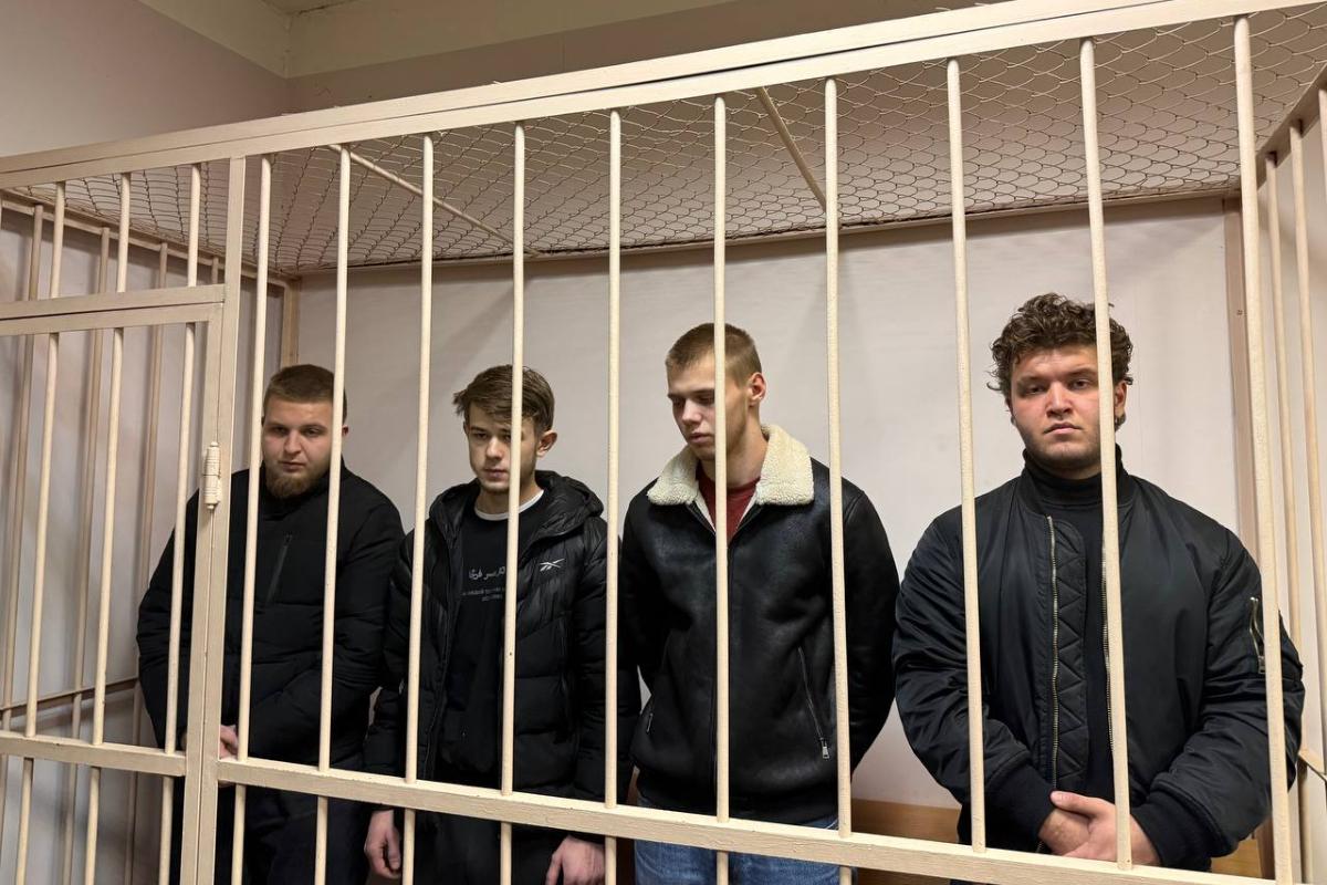 Кошмар на улице Вязовой: с жертвы требовали миллионы. Кто стоит за громкими похищениями в Питере?