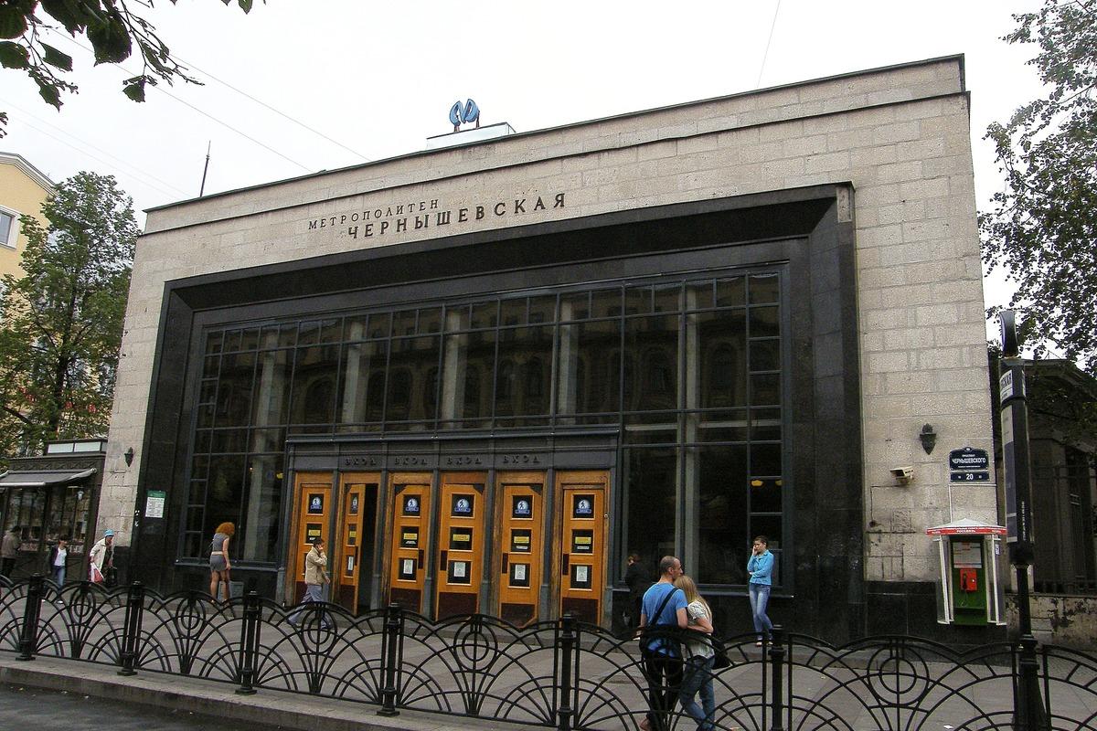 Станция метро «Чернышевская» откроется уже на следующей неделе