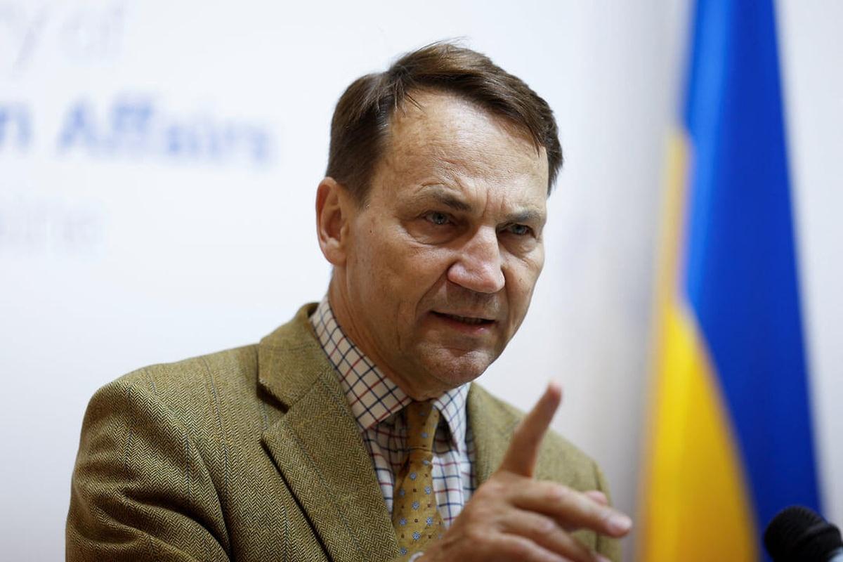 Глава МИД Польши Сикорский: Дроны, которые вторглись на территорию, не несли взрывчатки