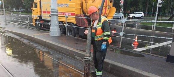 Moscow municipal services eliminate the consequences of the downpour