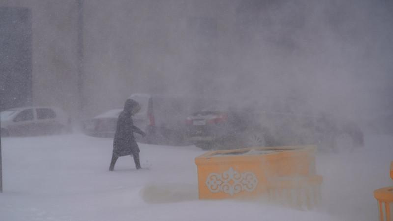 Власти Казахстана ввели ЧС в городе Жанатас