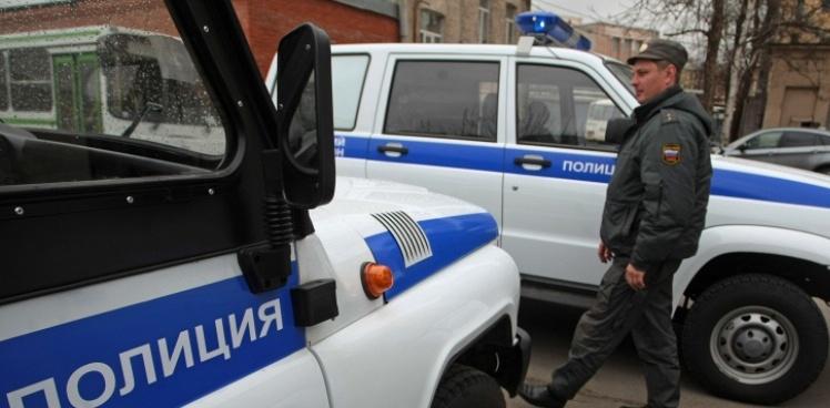 На западе Москвы неизвестные обстреляли мужчину возле банка