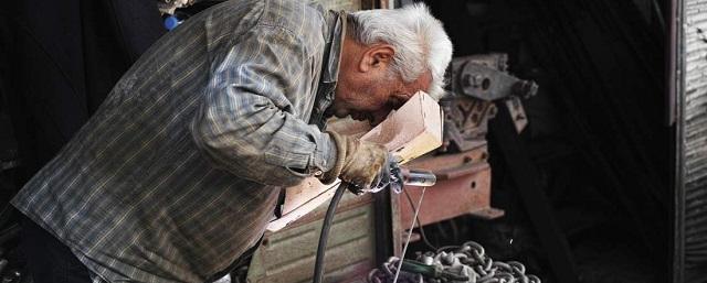 В Госдуму снова внесли законопроект об индексации пенсий работающим пенсионерам
