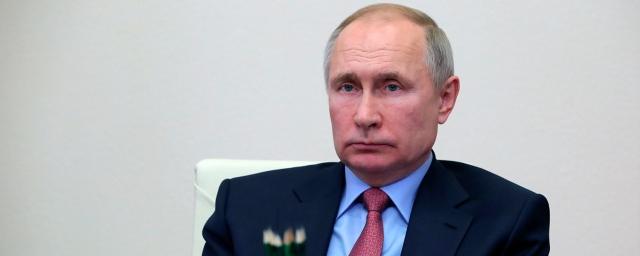 Путин предложил подкорректировать возрастную маркировку книг и фильмов