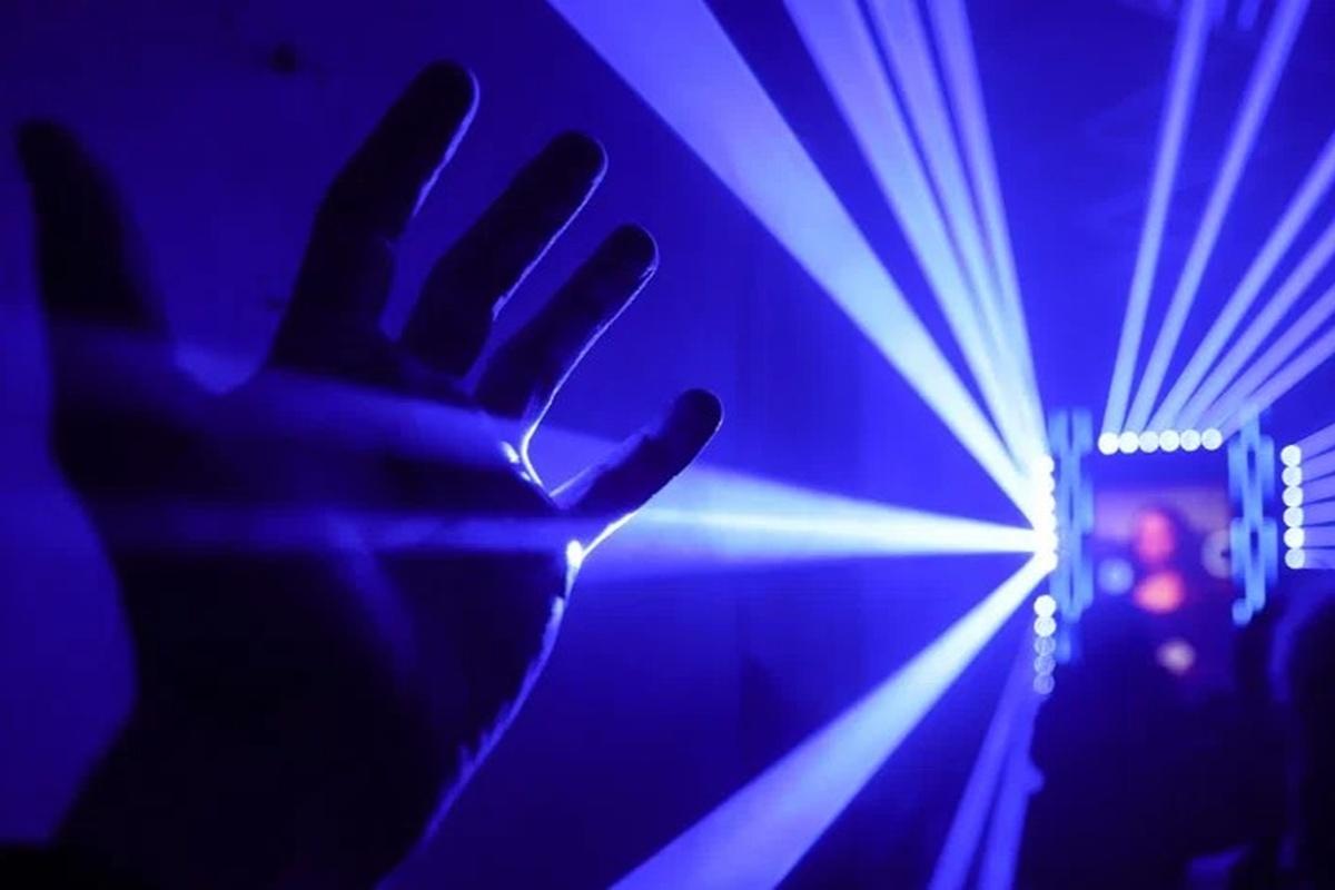 В небе над Салехардом: 2500 дронов создадут световое шоу в честь Победы