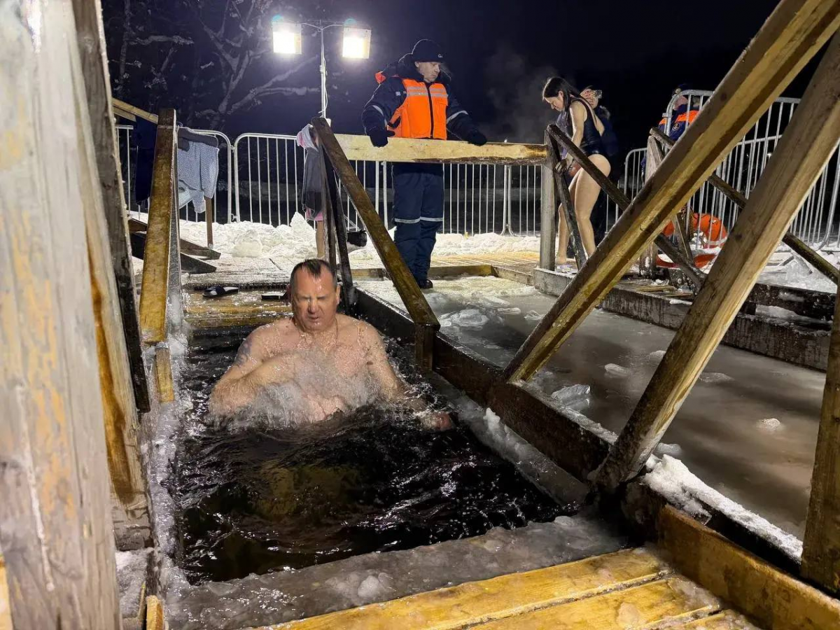 Спикер Гордумы Евгений Чинцов поздравил нижегородцев с праздником Крещения Господня