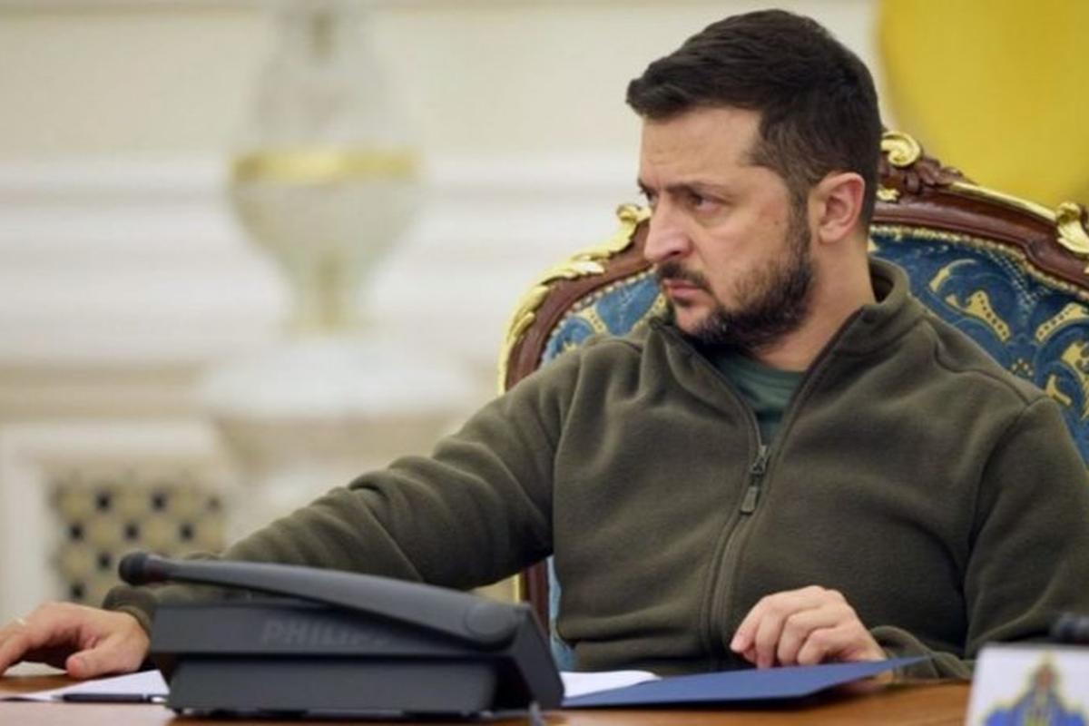 Зеленский заявил, что склонить Киев к уступкам в мирных переговорах не получится