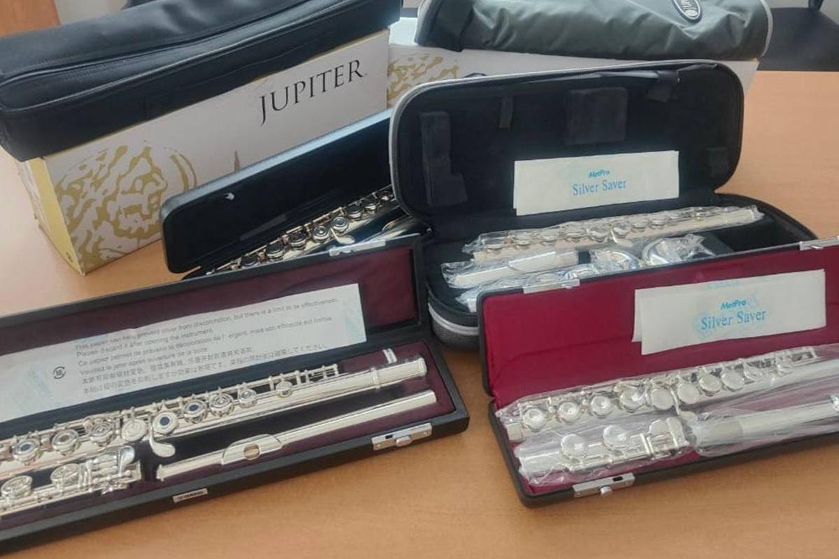 Шесть школ искусств Вологодской области получили новое музыкальное оборудование