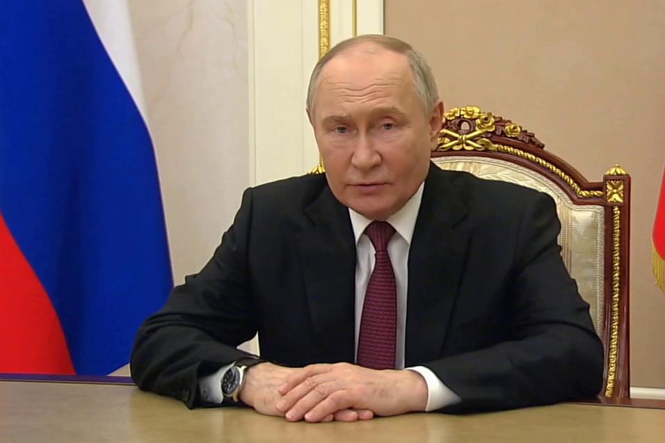 Путин (военный преступник) заявил, что планировавшие террористические рейды в России (страна-террорист) просчитались