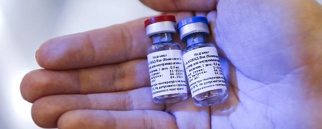 В Калмыкии вакцинацию от коронавируса прошли 93 медика