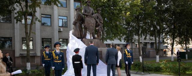 Андрей Луценко принял участие в открытии памятника сотрудникам органов госбезопасности в Вологде