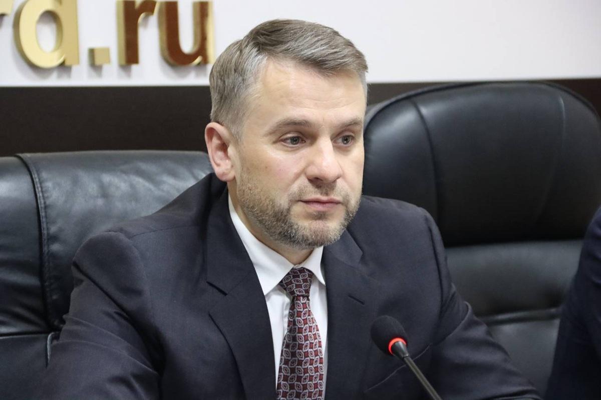 В Пятигорске по подозрению в мошенничестве задержали начальника управления по делам национальностей