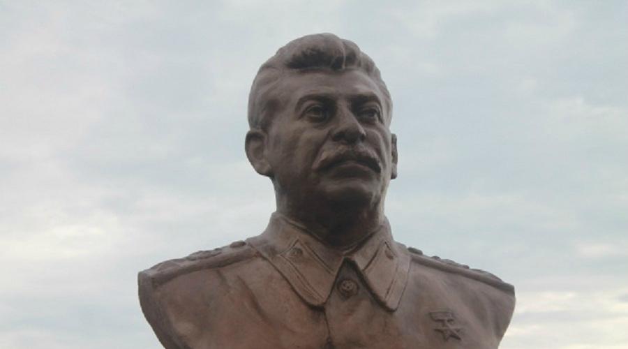 В Новосибирске обсудят вопрос установки бюста Сталина