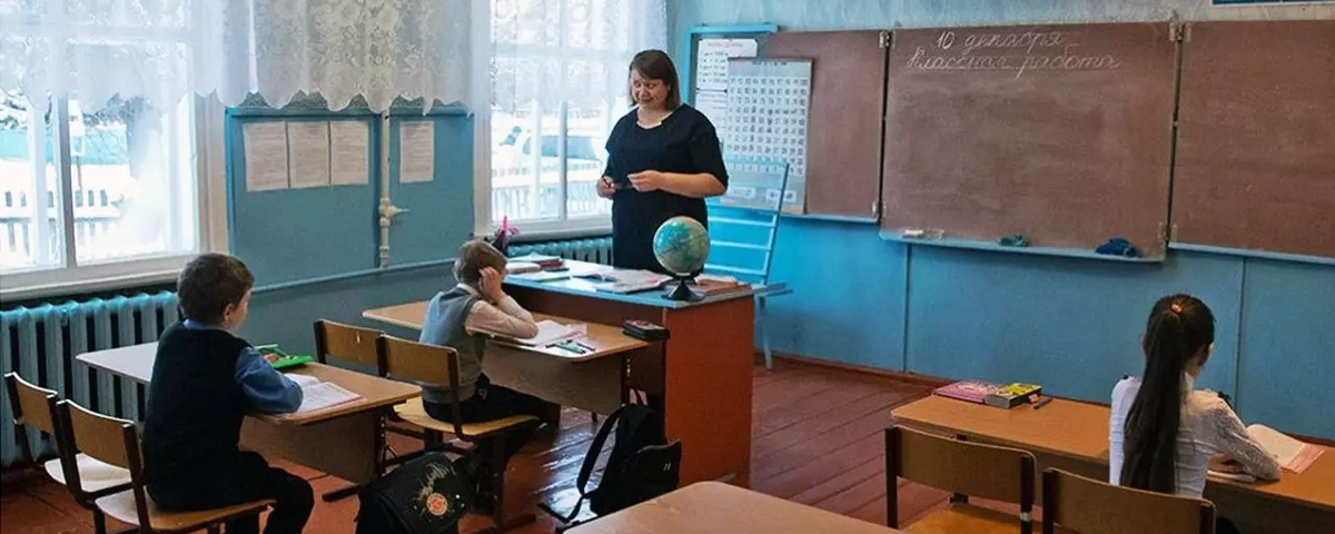 В сельские школы Хабаровского края в 2024 году трудоустроят 24 педагога