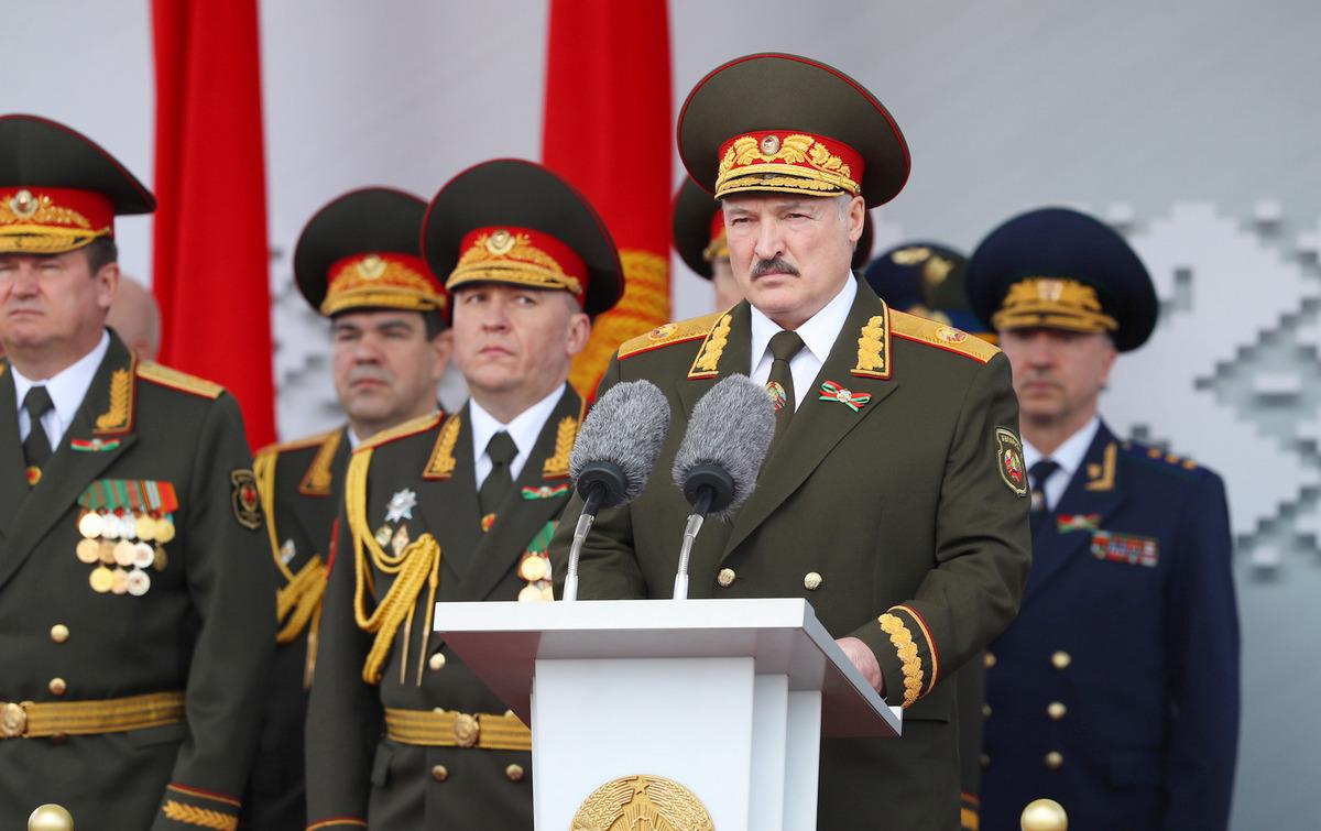 «Батька» поставил соседей на место. Как Лукашенко наказал зарвавшихся литовцев. Соседи теперь на крючке