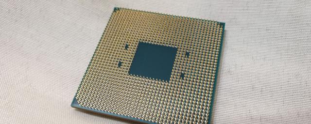Стали известны подробности о новой материнской плате AMD X670E